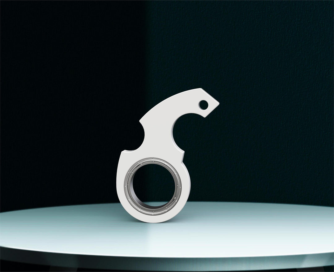 Röd fidget spinner på nyckelring