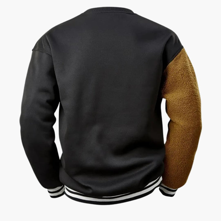 Dragomir - Comfortable jumper with björnebroderi for men