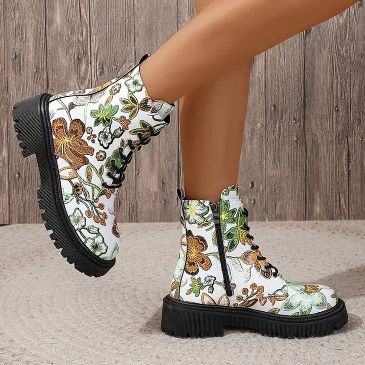 Karina - Stylish ankle boots with zip for women