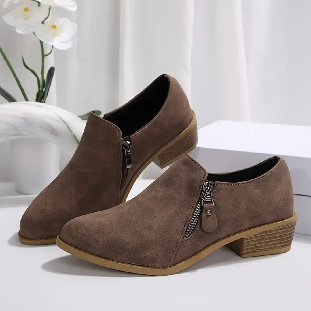 Talia - Comfortable boots with mid-rise heel for women