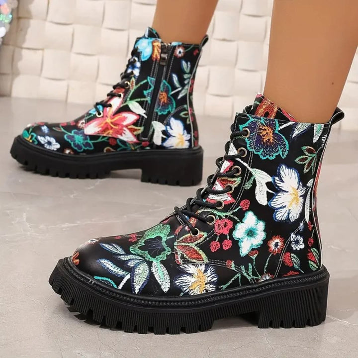 Karina - Stylish ankle boots with zip for women