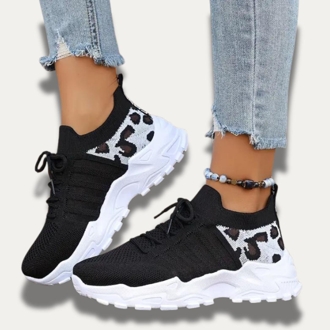 LUNA - Casual sneakers with leopard print