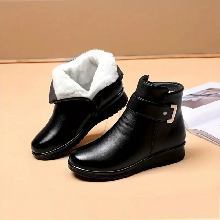 Winter ankle boots with plush lining for women