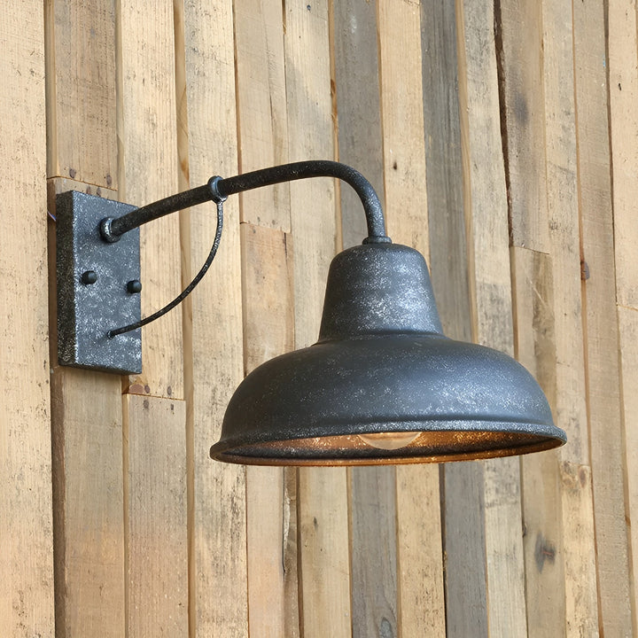 Wall light in antique style for indoor and outdoor usage