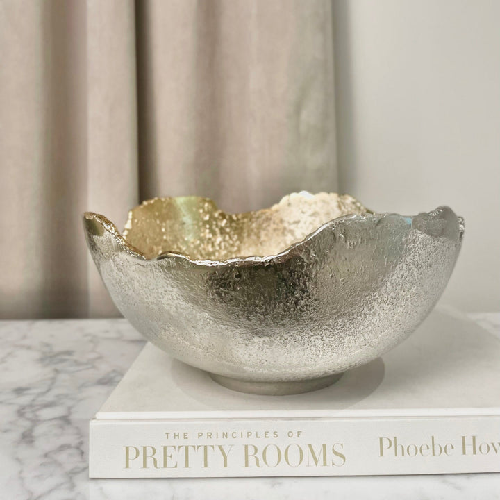 Decorative bolle with abstract design in silver