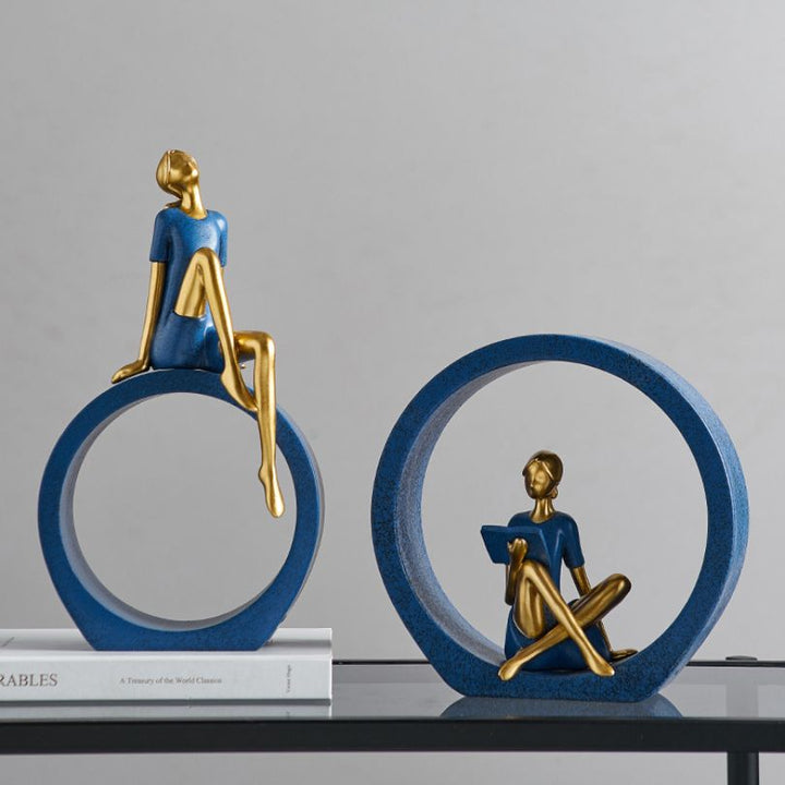 Elegant abstract decorations for desk and home