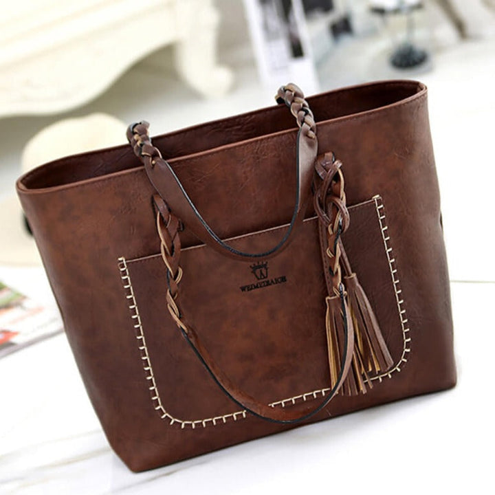 Elegant axle bag for women