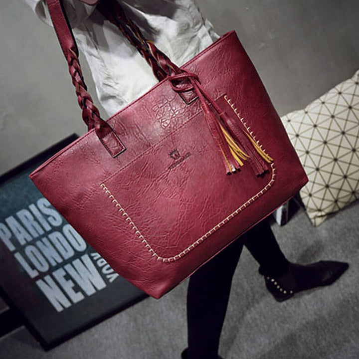 Elegant axle bag for women