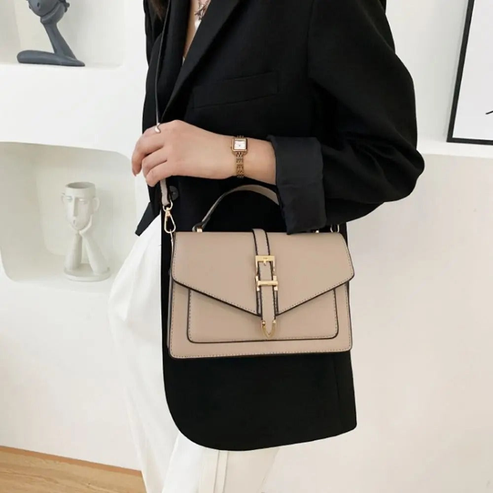 Elegant Shoulder Bag for Women - Perfect for Everyday Use in Wood Colors