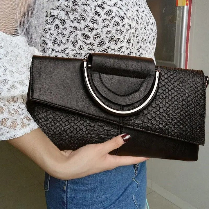 Elegant and soft korsv box for women