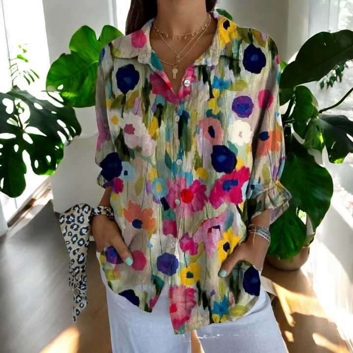 Women Vintage Blouse in Fargerikt Design