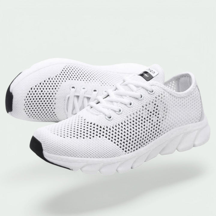 Women Trainers with Support for Optimal comfort