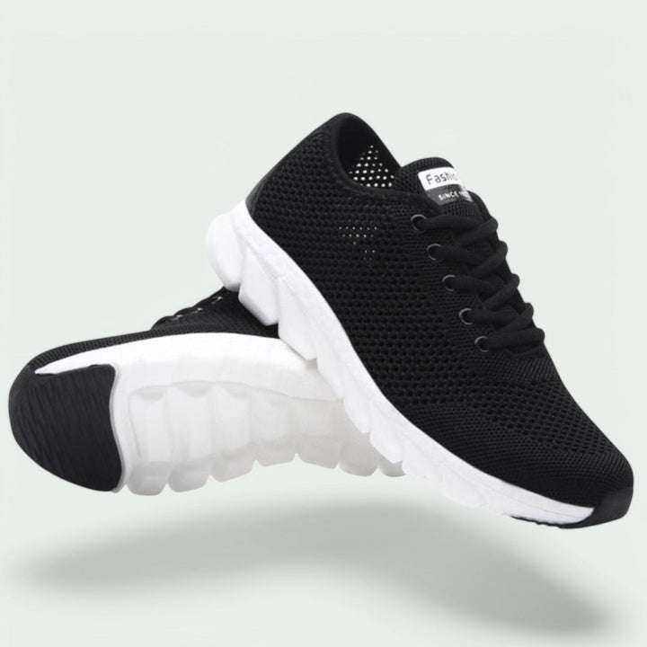 Women Trainers with Support for Optimal comfort