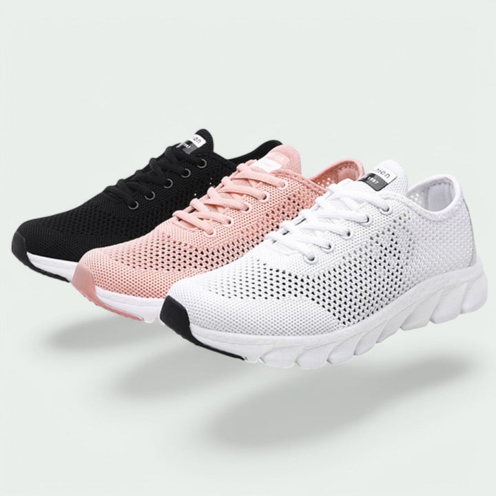 Women Trainers with Support for Optimal comfort