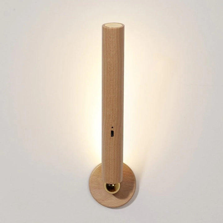 LED Rotating Wall Lamp in Wood with 360° Adjustment