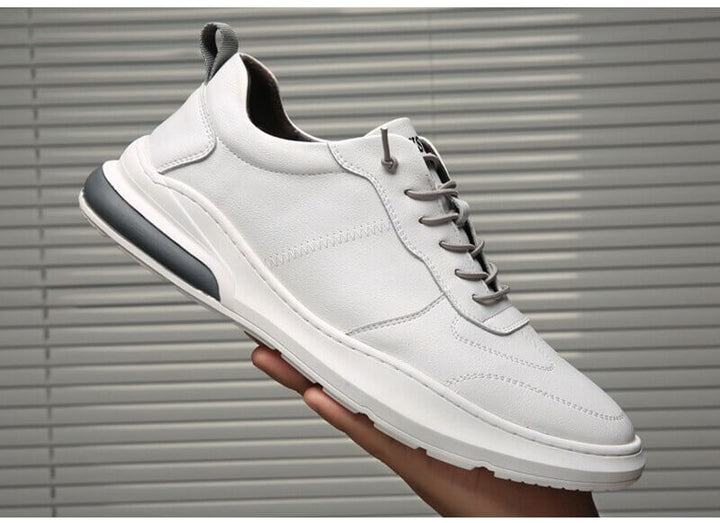 Men atleti take place sneakers for everyday use and activity