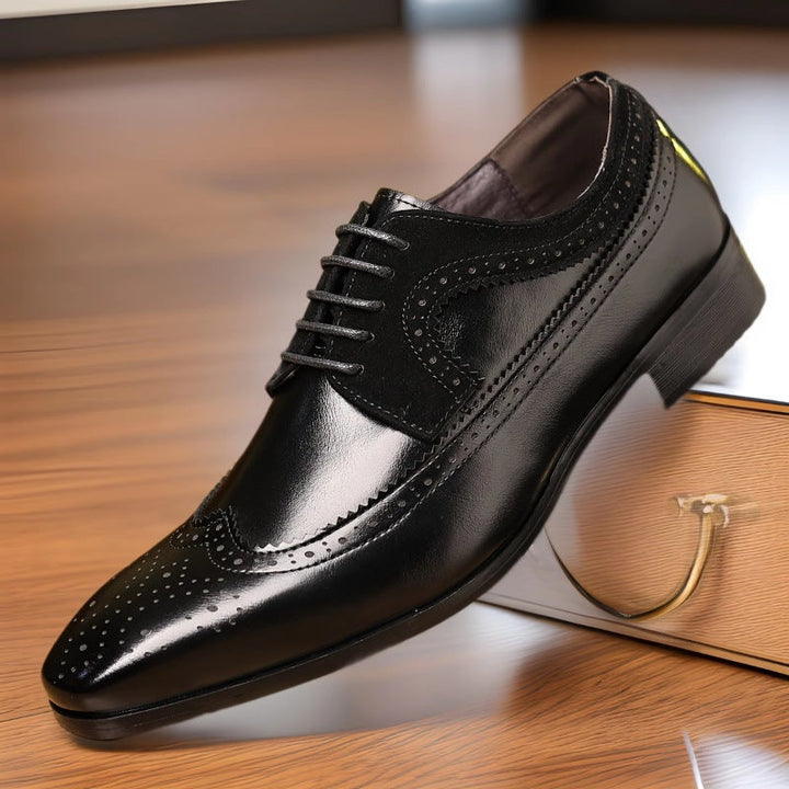 Men Classic Brogue Shoes - Elegance and Comfort