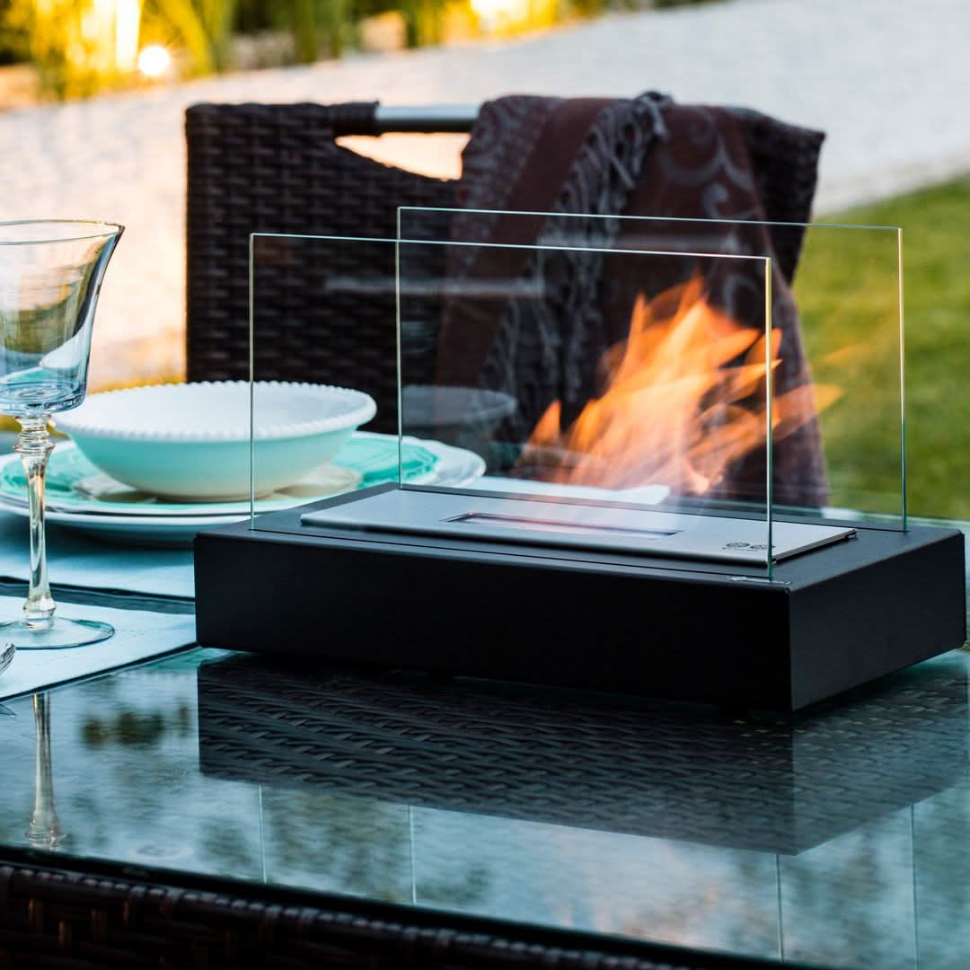 Table hearth for indoor and outdoor usage