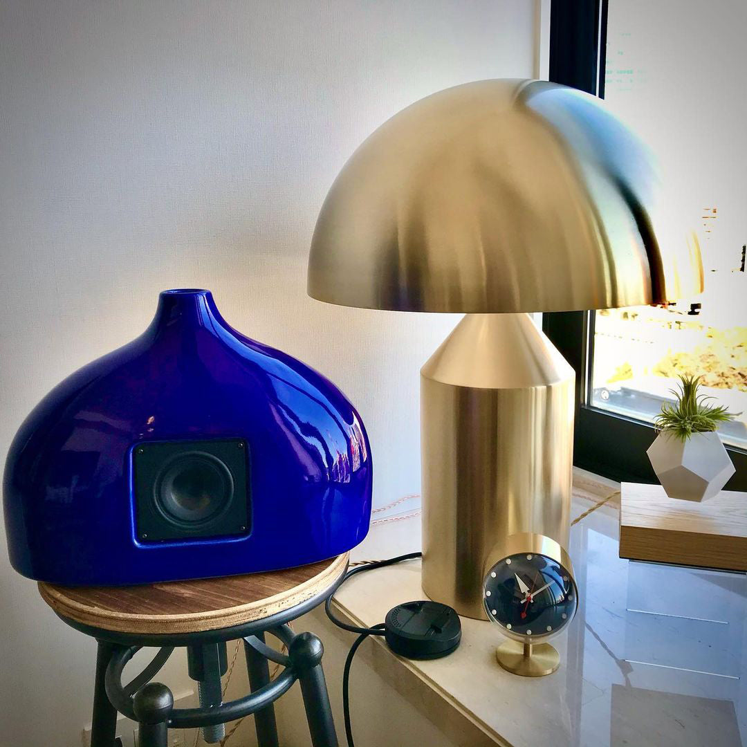 Modern Table Lamp with Geometric Design for Unique Interiors