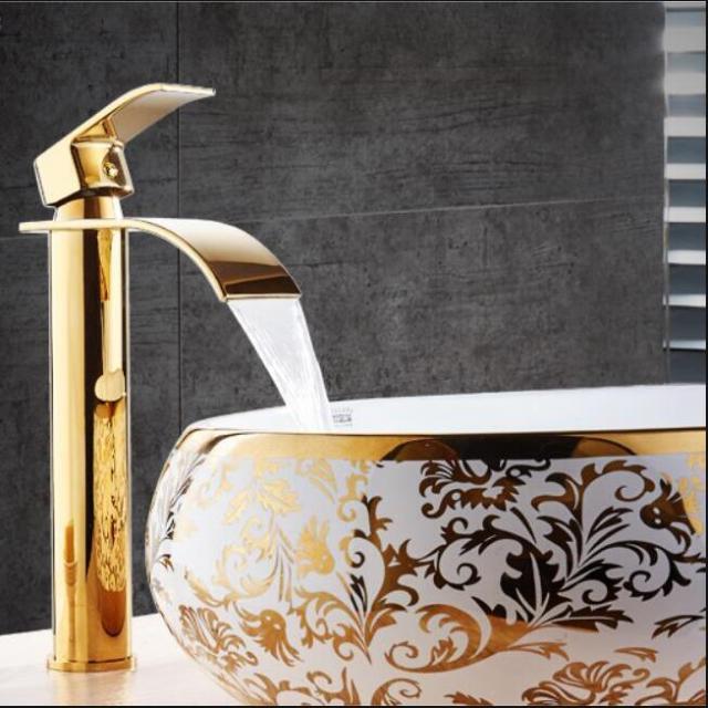 Modern servant tap with Fosse output for swim roe