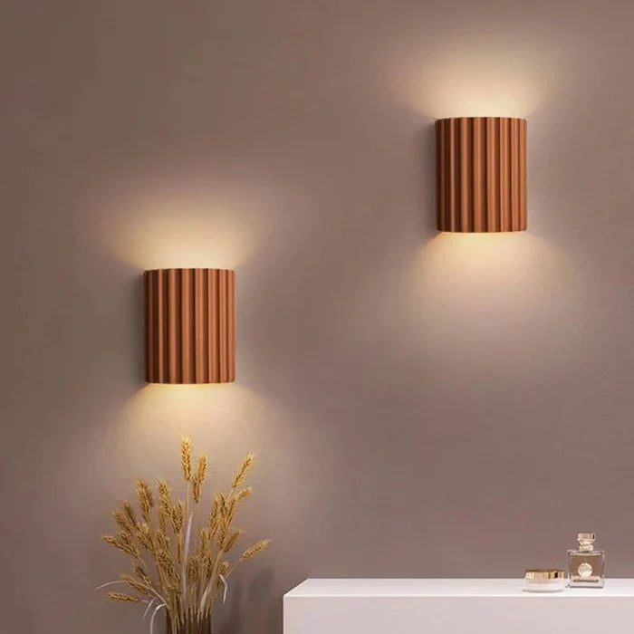 Modern Wall Lamp in Artistic Design