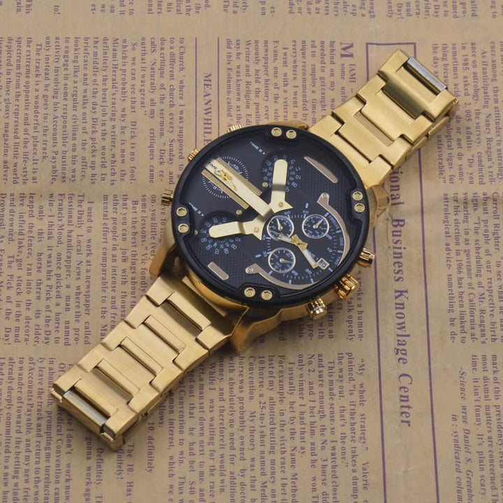 Robust herrers analogous quartz clock with krono graph and date function