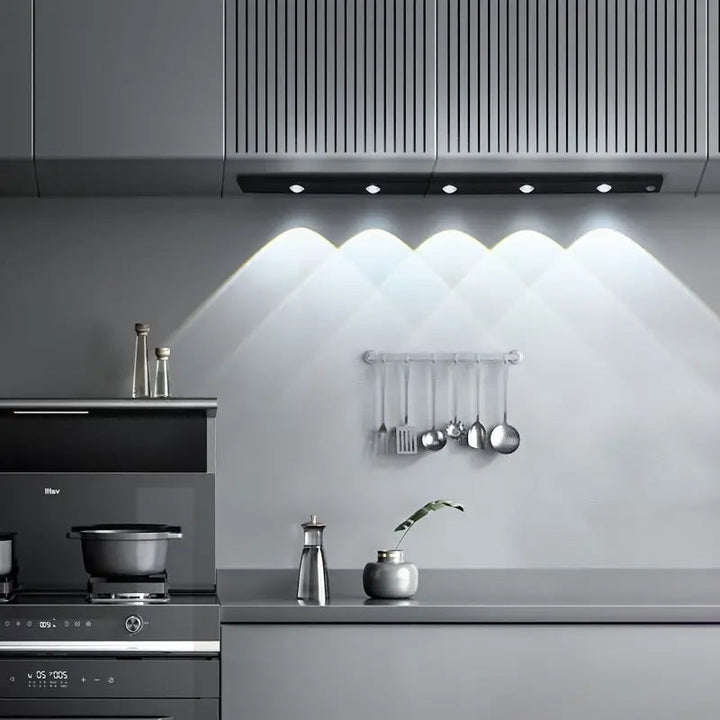 Suffered light during cause with motion sensor - intelligent lighting