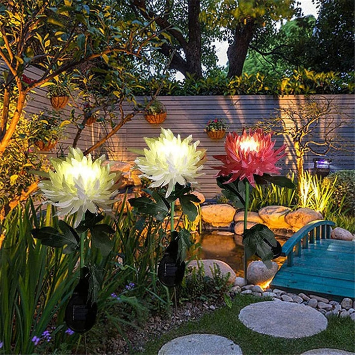 The solar-powered Chrysanthemum LED flood light